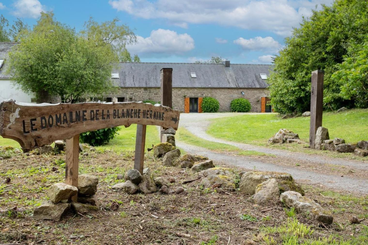 Domaine De La Blanche Hermine Plounerin ภายนอก รูปภาพ